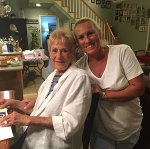 Meet your Posher, April